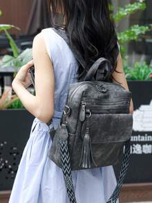 防盗复古流苏PU软皮双肩包女包，多功能时尚日用包，多口袋轻便旅行包，大容量简约书包，便捷书包，适合学生、护士、教师、商务人士、旅行度假、商务出行、日常通勤、购物、办公、约会、徒步、训练、工作、生日礼物、节日礼物、背包