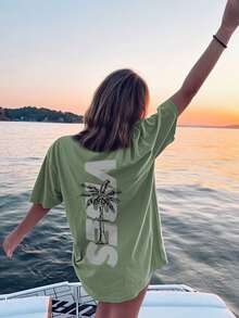 女士休闲标语印花圆领短袖T恤，简约百搭，适合日常和度假穿着。图案T恤，女款，白色、黑色、粉色 - 草綠 - 查看 7