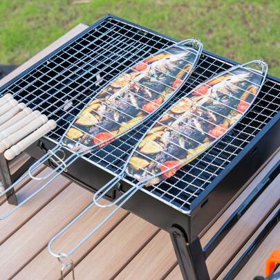 6 lưới nướng cá BBQ, lưới nướng có thể tháo rời và lưới nướng cá là những vật dụng thiết yếu cho hoạt động cắm trại và dã ngoại ngoài trời. (Việc va chạm trong quá trình vận chuyển là bình thường.)