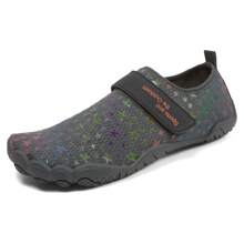Os Novos Sapatos de Montanha Feios estão Cheios de Estrelas e são Sapatos de Praia Leves e Antiderrapantes para Casais