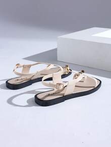 2025年优雅女士夏季凉鞋，时尚拼色踝带平底凉鞋，女士休闲鞋，适合春夏季，海滩，母亲节礼物，新款金属扣平底罗马凉鞋 - 卡其色 - 查看 7