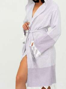 MADE IN TURKEY – Bathrobe – %80 Cotton %20 Polyester – Soft And Absorbent Spa Robe With Belt And Pockets – Sizes: S / M / L – Lightweight And Quick Dry - Mauve Purple - View 2