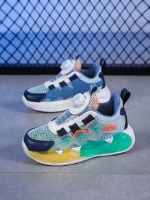 1 Pair Boys' Comfortable Fashion Casual Lightweight Breathable Outdoor Playground Running Sneakers, Suitable For Summer
