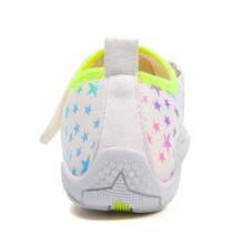 Os Novos Sapatos Feios de Montanha Estão Cheios de Estrelas e São Sapatos de Praia Leves e Antiderrapantes para Casais