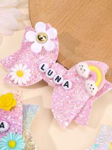 1 Stück kundenspezifische glitzernde Haarschleife mit Wunschtext für Mädchen, kundenspezifischer Name, glänzend weiß-rosa Schleife Haarspangen, süßer Bären-Blumen-Dekor Haarnadeln, lässiger Alltagskopfschmuck, Kinderbaby Haraccessoires