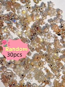 6pcs/Set Summer Random Gold-Color (Butterfly, Number, Rabbit, Star, Heart, Animal Etc. Multitude Designs) Shoe Clips (ABS Resin), Decorative Accessories Suitable For Women Sandals, Slippers, Beach Bags, Perfect Gift For Holiday Parties And Special Occasions