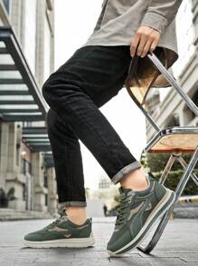 Flipark 1 Pair Men's Casual Everyday Comfortable Sneakers, Men's Colorblock Mesh Breathable Lace-Up Low-Top Athletic Shoes, Thick Sole Casual Style, Multiple Colors (Green / Black / White), Mesh + Leather Trainers
