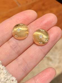 1 件金色纹理水钻镶嵌圆形耳钉，小众设计，百搭复古风格，适合女性日常佩戴（无盒发货） - 金黃色 - 查看 7