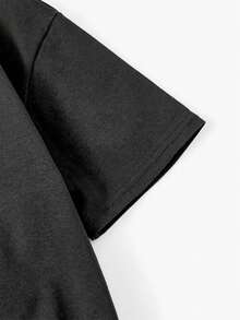 Young Boy Yongboy 休闲涂鸦星星字母印花圆领夏季T恤 - 黑色 - 查看 4