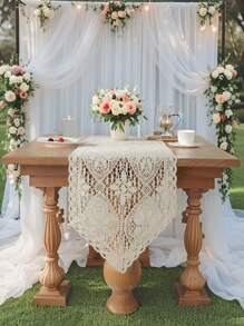 1pc Vintage Crochet Elegant Hollow Out Table Runner, Simple Style, Suitable For Home, Dining Room, Coffee Table, Chest Of Drawers, Home Decor, Holiday Decor, Dinner Party, All Season, Multi-Size Options