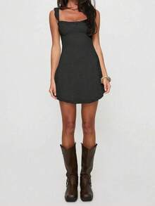 优雅荷叶边肩带蝴蝶结设计蕾丝拼布无袖修身迷你连衣裙