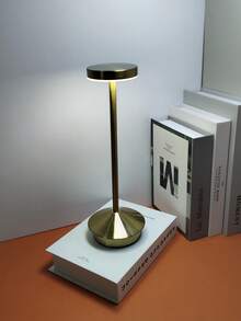 1 件创意现代简约金属宝塔形台灯，USB 充电，LED 触摸 3 色可调光，装饰照明，适用于卧室、客厅、餐厅、宿舍、露营、办公室等。 - 彩色 - 查看 7