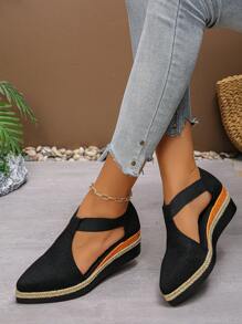 Sandales pour femmes avec plateforme, semelle épaisse, bout pointu, style creux, bride de cheville élastique à l'arrière, talon compensé haut. Nouveau modèle 2025 Europe et Amérique pour le début de l'automne