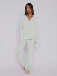 Terno Casual Solto Feminino de Duas Peças para Outono e Inverno, com Top de Lapela de Manga Longa de Abotoamento Único e Calça Reta de Cor Sólida