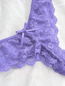 Váy ngủ camisole ren trơn màu lãng mạn cho nữ kèm quần lót ren đồng bộ, thiết kế cổ chữ V tôn lên đường cổ thanh lịch, họa tiết ren tinh tế tăng vẻ nữ tính mềm mại, gấu váy và ngực bèo nhún bay bổng tạo nét quyến rũ tinh nghịch, quà tặng lý tưởng cho các dịp lễ - Màu tím hoa cà - Xem 7