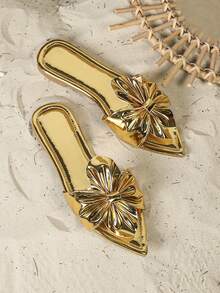 New Fashionable Women Plus Size Flat Gold Summer Sandals, Comfortable, Stylish, Sexy, Shiny Sunflower Decor, Suitable For Indoor/Outdoor, Vacation, Travel, Beach, Wedding - Gold - View 1