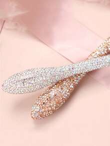 1 pieza Brocha plana de base con arco, todo el Body está incrustado con piedras de diamantes sintéticos. Brocha de pelo sintético profesional para polvos, herramienta de maquillaje diario para el rostro. Regalo con Brocha de base y tocador para maquillaje líquido - Plateado - Ver 6