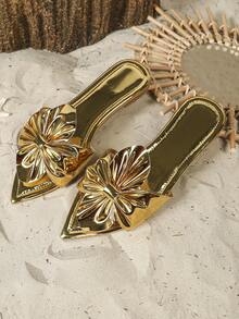 New Fashionable Women Plus Size Flat Gold Summer Sandals, Comfortable, Stylish, Sexy, Shiny Sunflower Decor, Suitable For Indoor/Outdoor, Vacation, Travel, Beach, Wedding - Gold - View 3