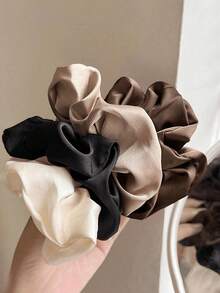 15件经典黑白棕色发圈，时尚发圈，适合发髻配饰。发饰。浴室装饰夏季