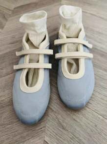 1 Par de Sapatilhas Balé Femininas Elegantes, Modernas, Leves, Confortáveis, Encantadoras e Casuais, Francesas Vintage Recortadas, Antiderrapantes e Esportivas Tipo Mary Janes, Novo Design 2025