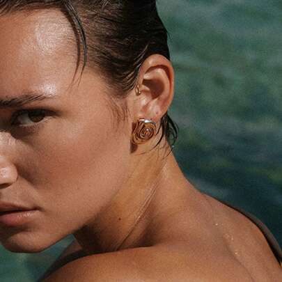 S SHOPBOHO 1Pair Stainless Steel Double Helix Hoop Earrings Waterproof Jewelry Summer Boho Shell Studs Gold Earring