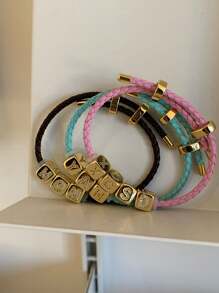 Pulseira de dados com letras do alfabeto personalizável, 1 peça, nome personalizado retrô, pulseira inicial de aço inoxidável MAMA, presente ideal para namorada, mãe, família, amiga, filha, aniversário, dia dos namorados, dia das mães, aniversário, formatura, uso diário, casamento, festa