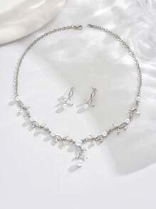 Set de joyería de 3 piezas con hojas de cristal: aretes y collar, elegante para fiesta