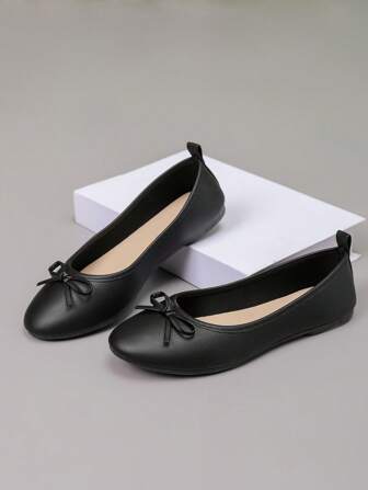 OFFWIND Women's Elegant Ballet Flats Spring Summer New Versatile Low Top Comfort Soft Lightweight Bow Detail Slip On Fashion Work Flats