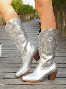 Women 2024 Spring & Autumn New Western Embroidered Outdoor Casual Fashion One-Push Buckle Chain Mid-Calf Boots