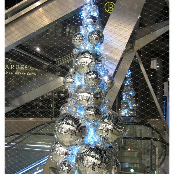Bola de espejo de cristal DISCO súper grande de 16 pulgadas con purpurina - Perfecta para bodas, fiestas, bares, hoteles, discotecas, centros comerciales y decoraciones navideñas | Decoración de espejo redondo clásico, Bola DISCO brillante / Decoración del hogar / Decoración colgante / Adorno