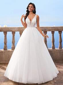 Elasola HEARBOBO 夏季深V领白色蕾丝贴花订婚优雅A字教堂婚礼礼服新娘优雅 - 白色 - 查看 5