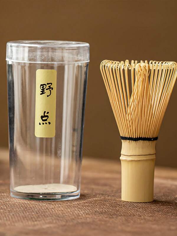 1 Stück authentischer Bambus Matcha Tee Schneebesen für perfekten Schaum in Tassen - einfach zu benutzen und zu reinigen - handgefertigter traditioneller japanischer Matcha Schneebesen für Grüntee Liebhaber