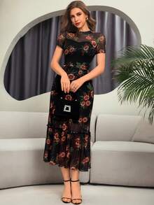 Women's Gothic Elegant Black Base Colorful Floral Print Mesh Round Neck Short Sleeve Waist Cinched Wave Hem Long Dress - Multicolor - View 4