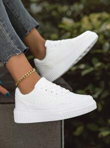Tenis blancos para mujeres, nueva versión de primavera/verano/otoño, estilo coreano, transpirables, versátiles, calzado casual plano para estudiantes universitarias