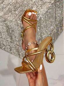女士金色时尚独特方头一脚蹬细高跟凉鞋，优雅、经典、舒适、百搭
