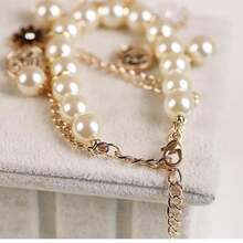 1pc Rhinestone Studded Horse Pendant Pearl & Daisy Flower Beaded Multi-Layer Bracelet Valentine's Day Accessories - Gold - View 6