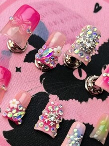 10 Unhas feitas à mão no formato de um bico de pato curto, decoradas em um estilo elegante e romântico francês nos Estados Unidos e na Europa, com um design pintado à mão em verde com estampado tie-dye e diamantes, laço 3D tridimensional, unhas luxuosas feitas à mão, estilo Y2k Baddie, são destacáveis e reutilizáveis, adequadas como presentes. Anexar 1 Gel e 1 Lixa