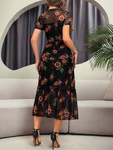 Women's Gothic Elegant Black Base Colorful Floral Print Mesh Round Neck Short Sleeve Waist Cinched Wave Hem Long Dress - Multicolor - View 6