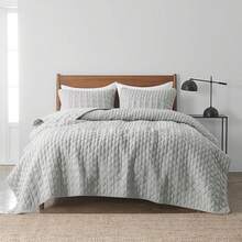 Dark Grey Quilt King Size Bedding Sets With Pillow Shams, Lightweight Soft Bedspread Coverlet, Quilted Blanket Thin Comforter Bed Cover, All Season Spring Summer, 3 Pieces, 104x90 Inches - 淺灰色 - 查看 2