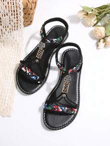 Damskie sandały w stylu boho z koralikami, płaskie, codzienne, plażowe kapcie, odpowiednie do noszenia wewnątrz i na zewnątrz, uniwersalne na wiosnę i lato