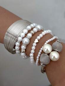 4 件套时尚优雅夸张仿珍珠心形串珠手链套装，多层堆叠袖口手镯，女士节日派对约会日常配饰，高品质珠宝，快速发货