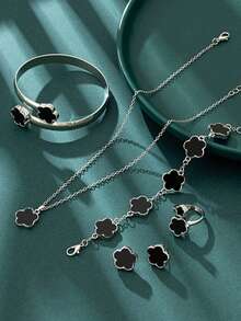 1 Set Girl Jewelry Gift, Includes 1pc Classic Four-Leaf Clover Pendant Necklace, 1pc Bracelet, 1 Pair Earrings, Perfect Birthday Gift For Back To School Season - Black - View 2