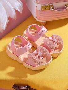 一双可爱夏季蝴蝶结儿童凉鞋，新款软底轻便时尚婴儿沙滩拖鞋 - 粉色 - 查看 2
