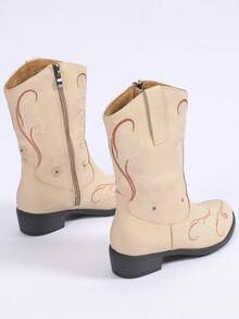 1 Pair Classic Girls Boots, Fashion Comfortable Non-Slip Durable Western Embroidered Versatile Riding Boots, Elegant Casual Boots, Retro Lightweight Boots, Suitable For Daily Wear - Beige - View 5