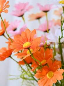 2/5/10Pcs Chamomile Simulation Flower Artificial European Table Small Daisy Bouquet Fake Flower Wild Chrysanthemum Flower Perfect For Home Decor, Christmas, Halloween, Graduation - Photography Props, Wedding Party Decorations! Gifts Birthday,Fall Decor,Autumn