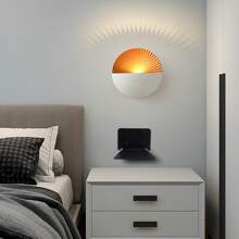Unsichtbares schwebende Bücherregal - Modernes schwarzes wandmontiertes Metall-Bücherregal für Zimmer, Schlafzimmer, Bücherregal, kleine Bücherregale mit minimalistischem Design, eleganter Stauraum für Bücher und Dekorationen plus drei große, mittlere und kleine dekorative Bücherdummies