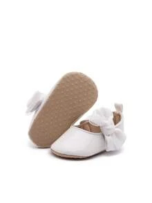 0-1岁女宝宝亮面PU蝴蝶钩环设计平底百搭公主鞋，适合春夏季 - 白色 - 查看 7