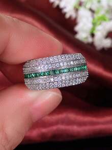 Gift Box Vintage Luxury Cubic Zirconia Ring, Emerald Green Noble Lady's Ring, Suitable For Women's Wedding, Engagement, Party, Banquet Wear And Holiday Gifts - Silver - View 3