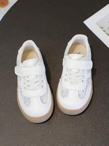 1 Pair Girls Fashion Popular Hook And Loop White Sneakers, Back To School Student Children Athletic Shoes - White - View 6