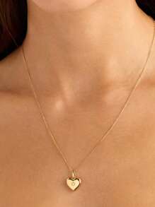 Exquisiter vergoldeter 925er Sterling Silber Anhänger mit einzigartigen eingelassenen Zirkonias in Herzform für Mädchen Halsketten